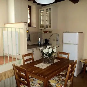 La Tana Nel Castelvecchio Appartamento